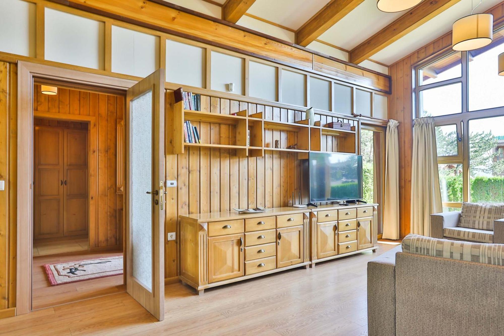 Luxury Chalets Pirin Golf & Country Club Bansko Bilik gambar